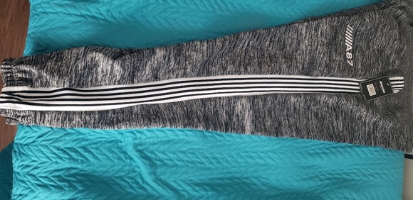 Aero. Joggers - Picture 2 of 3